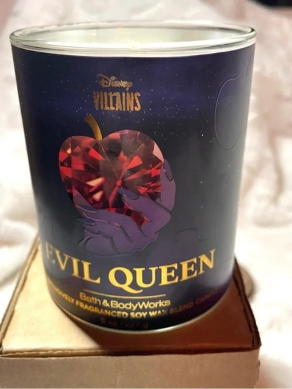 👑✨ NWT Disney Villains Evil Queen Candle – Bath & Body Works Exclusive 🍎🖤